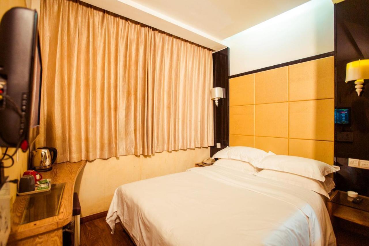 Wuyue Qianmen Hotel Jiaxing Buitenkant foto